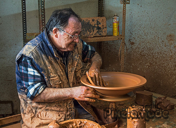 Master Potter, Girona